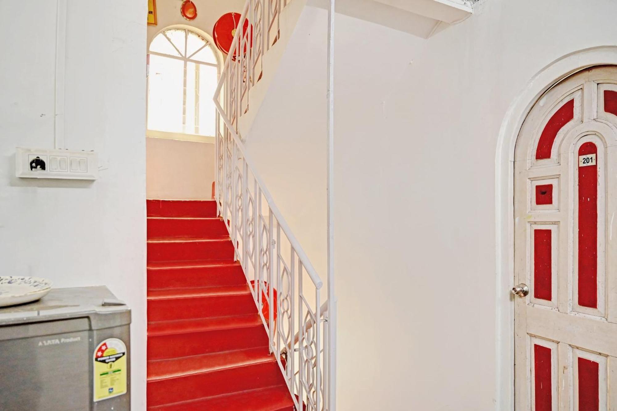 Hotel O Om Shanti Inn Kalkutta Kültér fotó